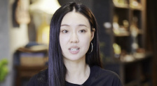 对这些战犯进行了审判进行了一个法律的裁决，这也是在维护正义。