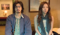 剧场版《蜡笔小新》曝中字预告 2020-08-05 近日，《蜡笔小新》第28部剧场版电影《蜡笔小新：激战！